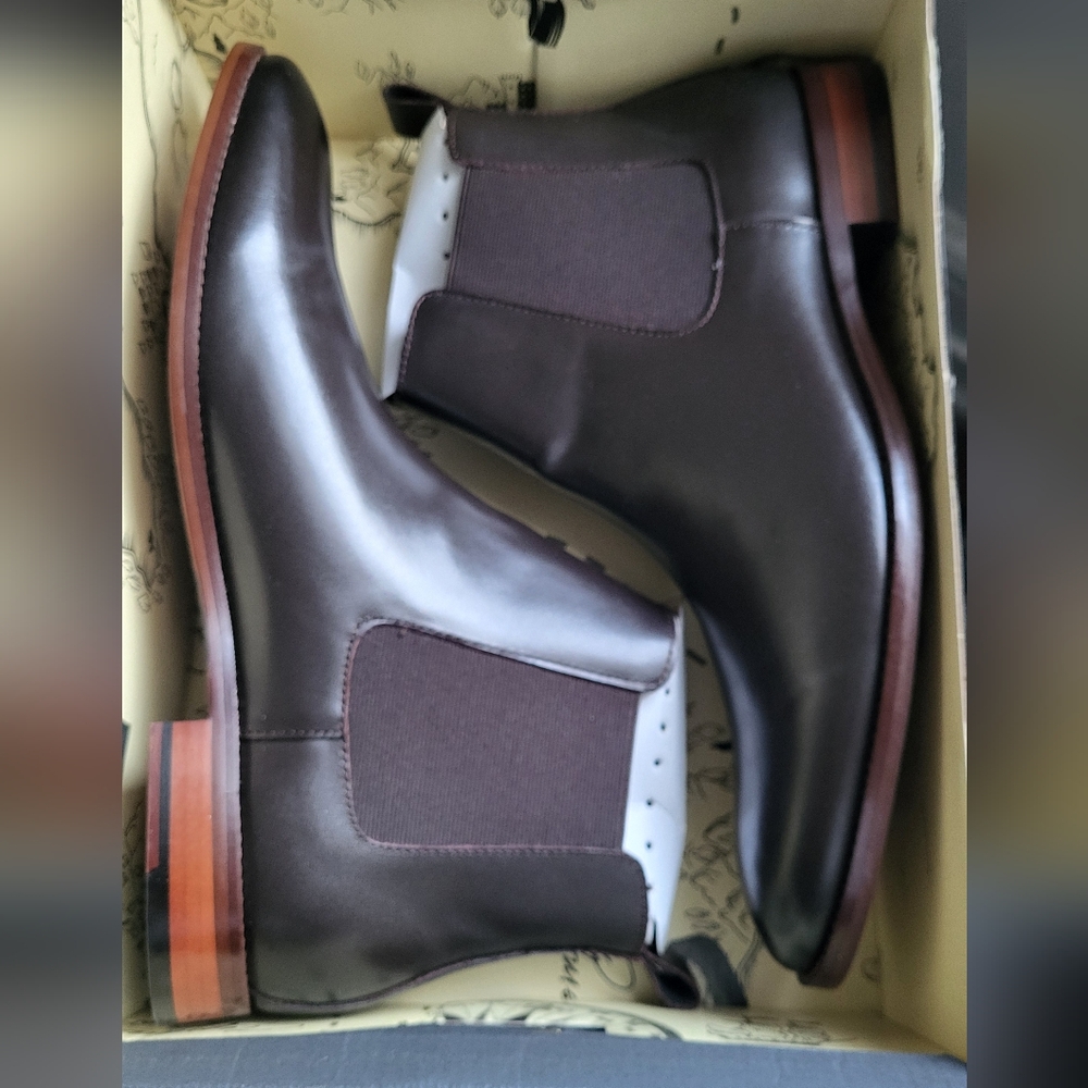 Men's Leather Chelsea Boot
